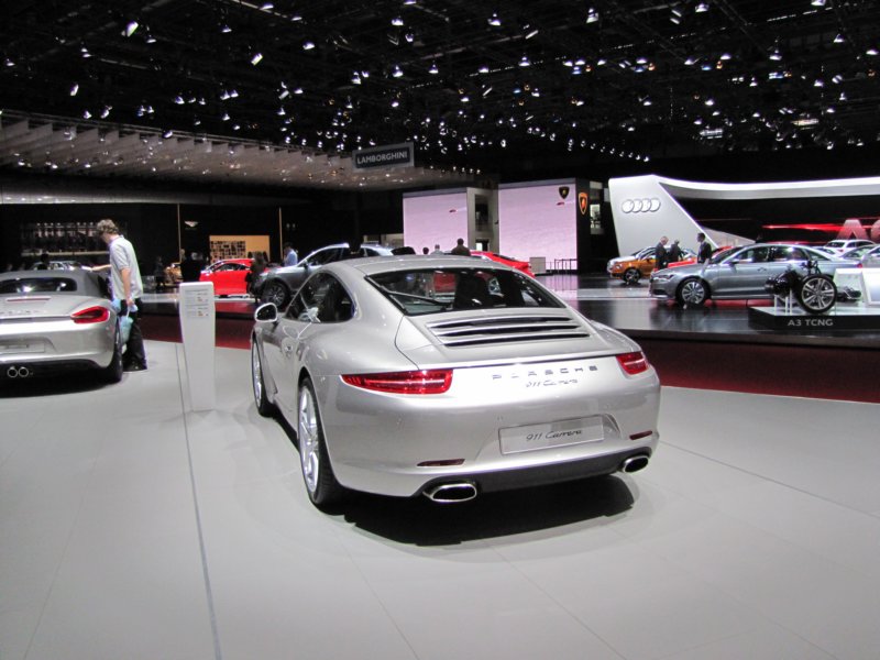 porsche91110.jpg
