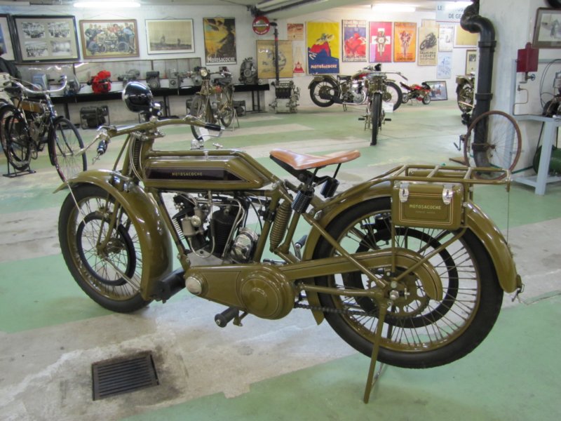 motosacoche2c1219255.jpg
