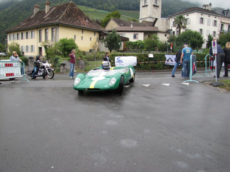lotus23b19633.jpg