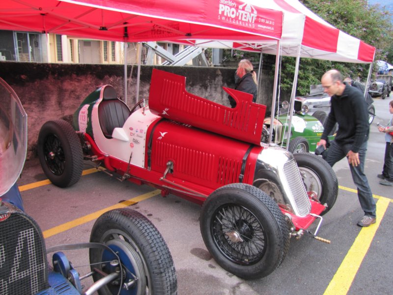 maserati8cm19333.jpg