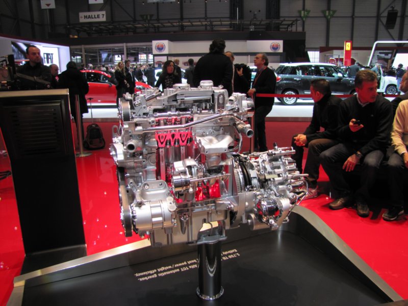 alfaromeo4c22.jpg