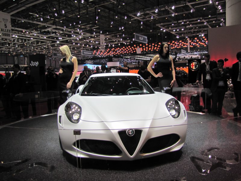 alfaromeo4c23.jpg