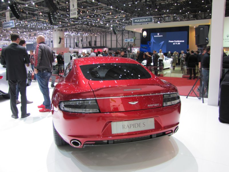 astonmartinrapides3.jpg