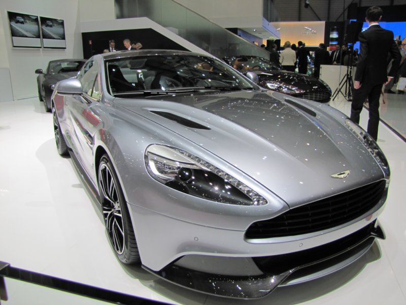 astonmartinvanquishcentenaryedition2.jpg