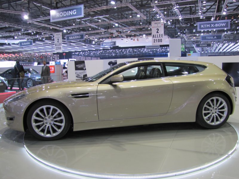 bertonejet2astonmartinvanquishbased3.jpg