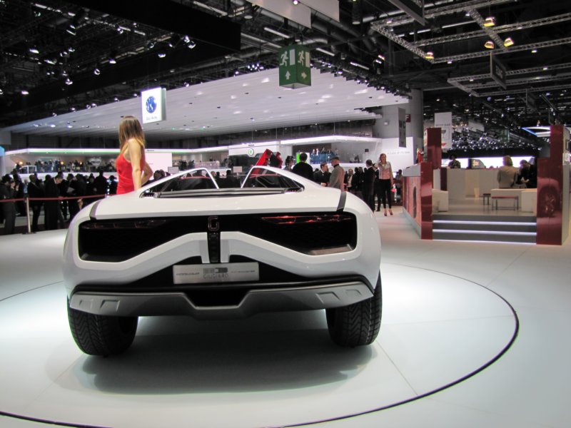 giugiaroitaldesignparcourxgtroadster.jpg