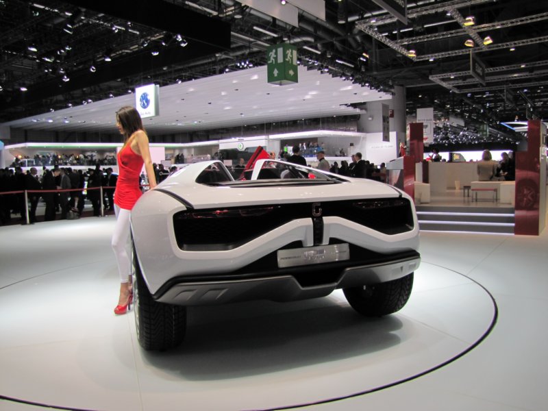 giugiaroitaldesignparcourxgtroadster20.jpg