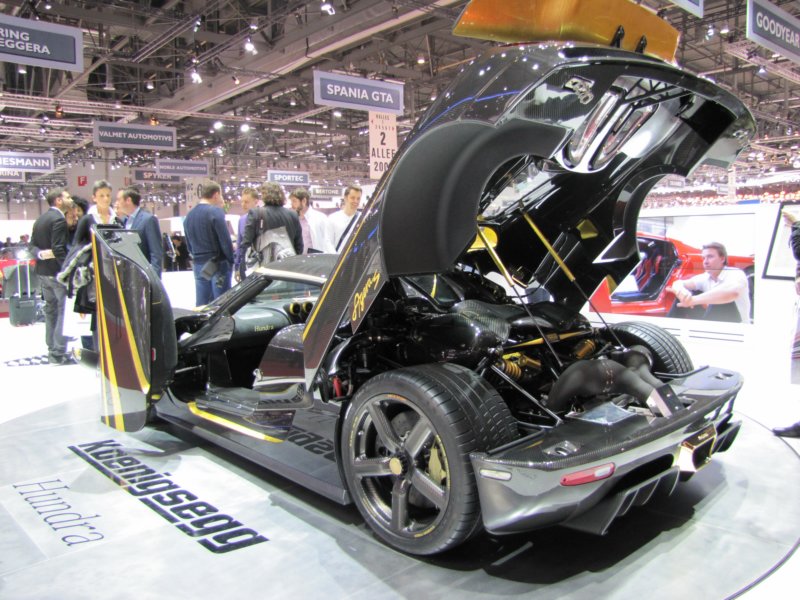 koenigseggagerashundra11.jpg