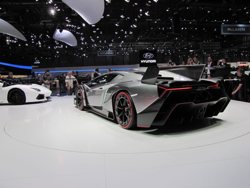 lamborghinivenenolp7504.jpg
