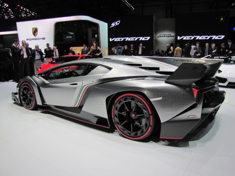 lamborghinivenenolp7504105.jpg