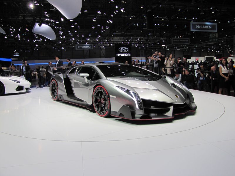 lamborghinivenenolp750417.jpg