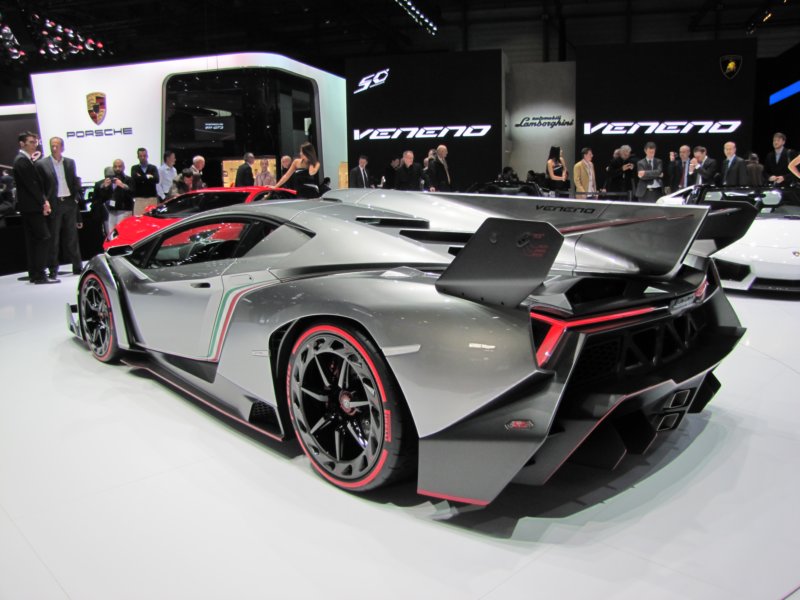lamborghinivenenolp750445.jpg