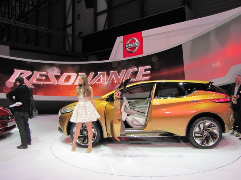 nissanresonanceconcept20.jpg