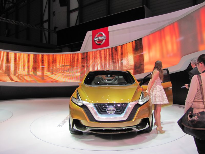 nissanresonanceconcept22.jpg