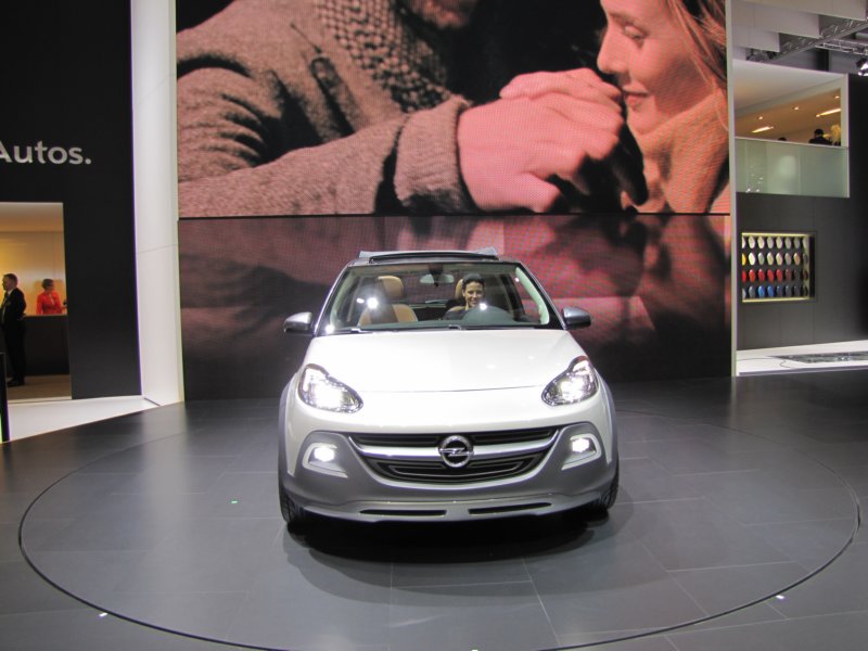 opeladamrocks14.jpg