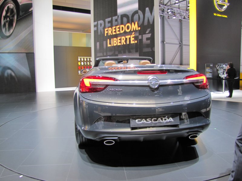 opelcascada3.jpg