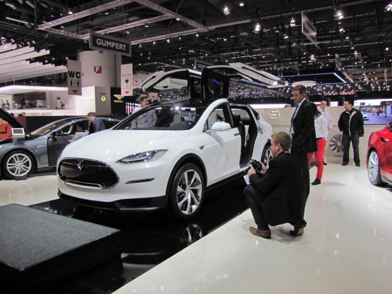 teslamodelx4.jpg