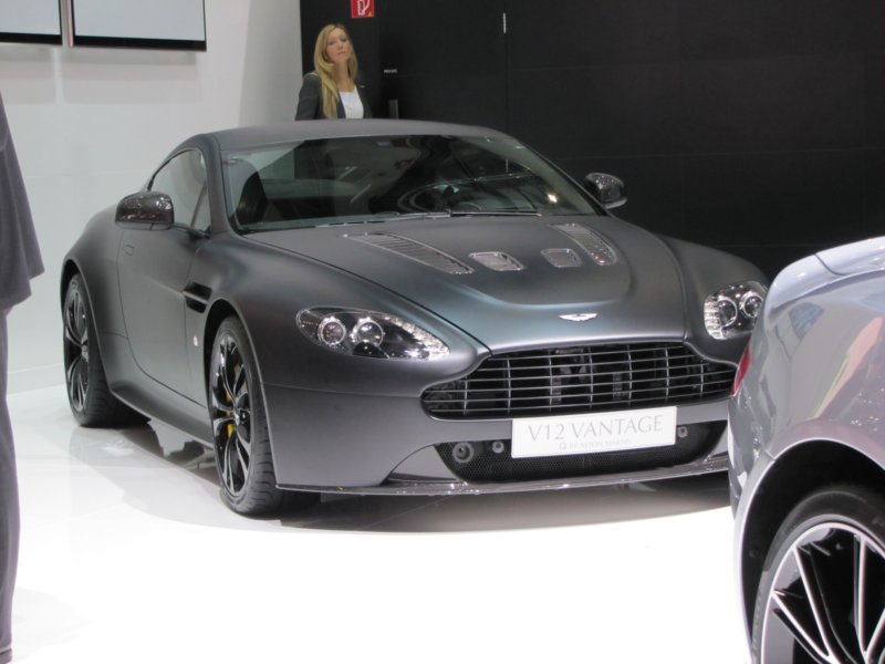 astonmartinv12vantage.jpg