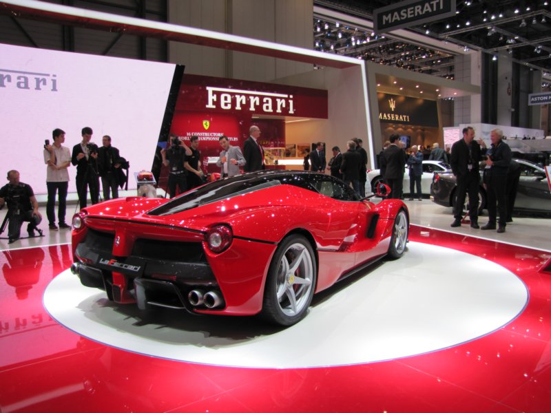ferrarilaferrari24.jpg