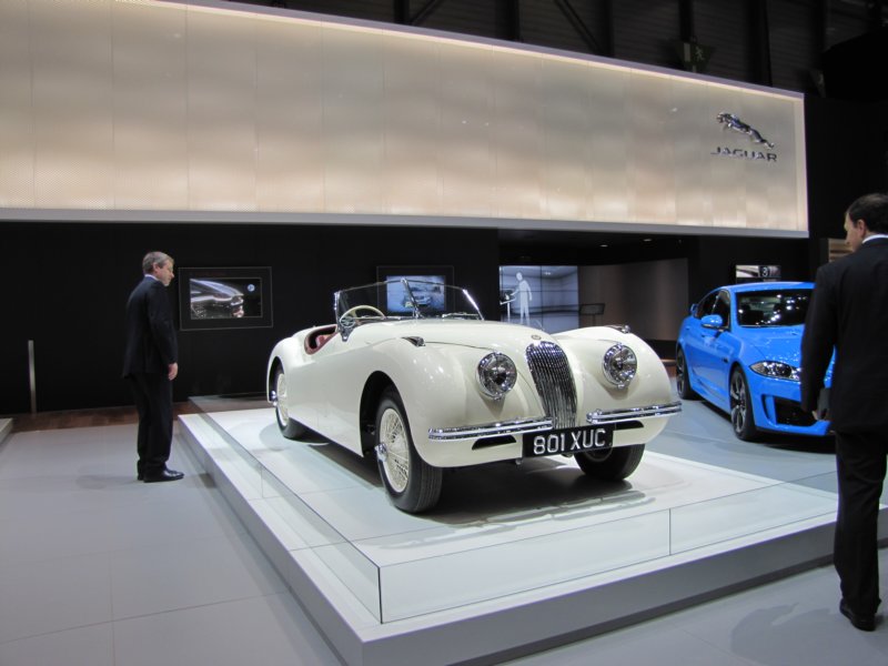jaguarxk1206.jpg