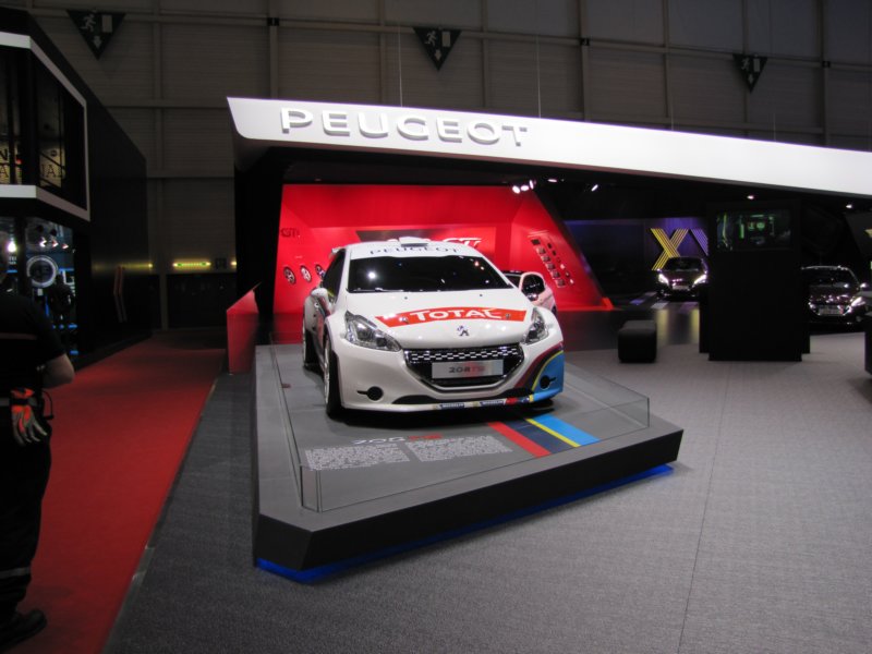 peugeot208t163.jpg