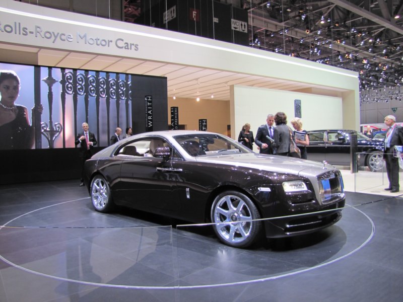 rollsroycewraith16.jpg