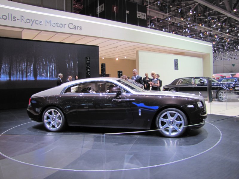 rollsroycewraith32.jpg