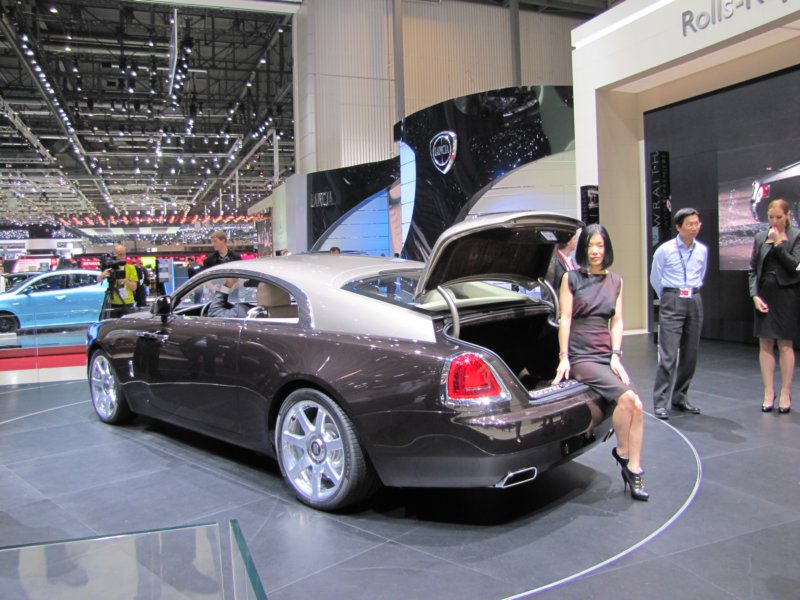 rollsroycewraith41.jpg