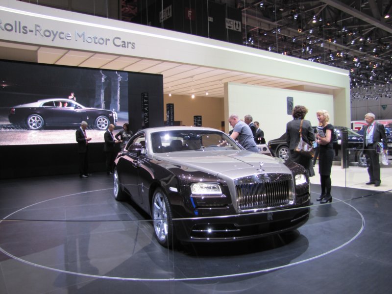 rollsroycewraith51.jpg