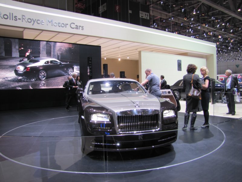 rollsroycewraith57.jpg