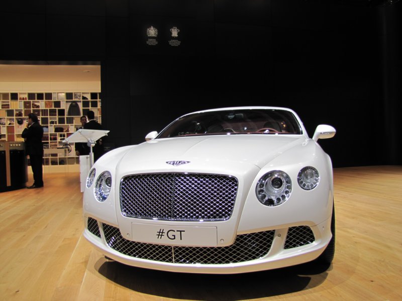 bentleycontinentalgt5.jpg