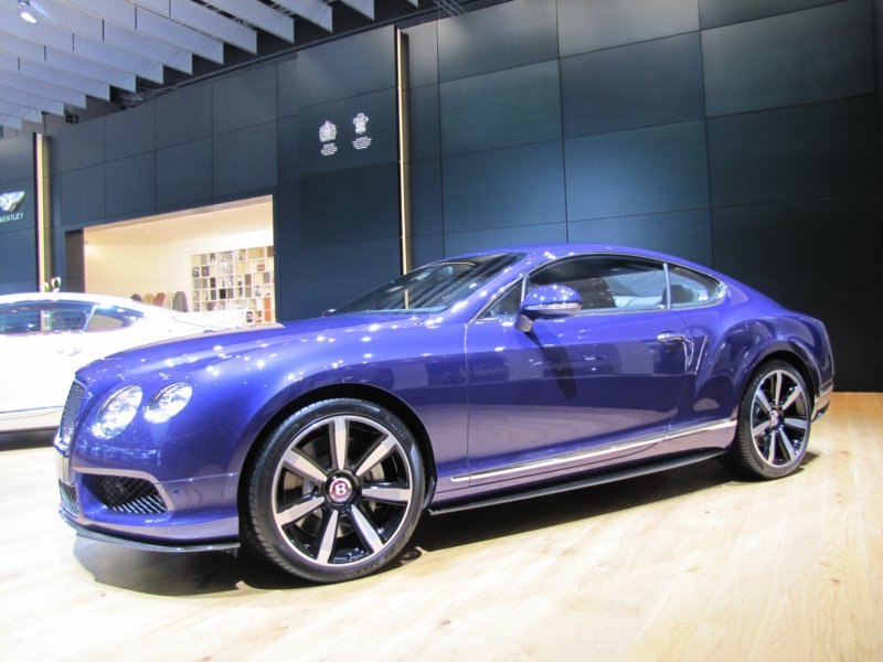 bentleycontinentalgtv811.jpg