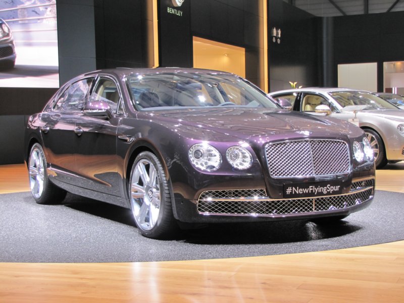bentleyflyingspur9.jpg