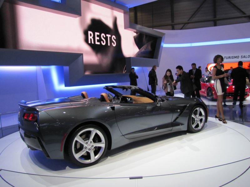 chevroletcorvettestingrayconvertible35.jpg
