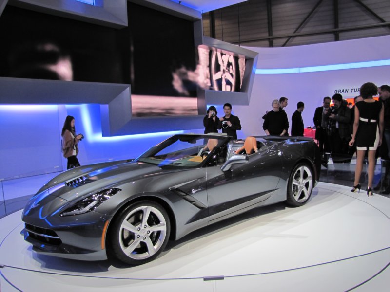chevroletcorvettestingrayconvertible46.jpg