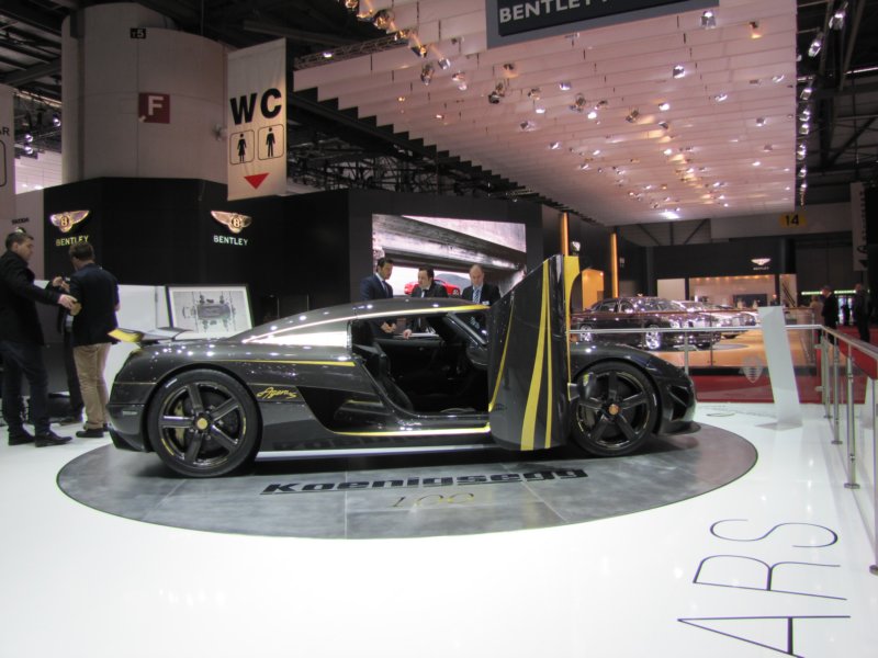 koenigseggagerashundra43.jpg