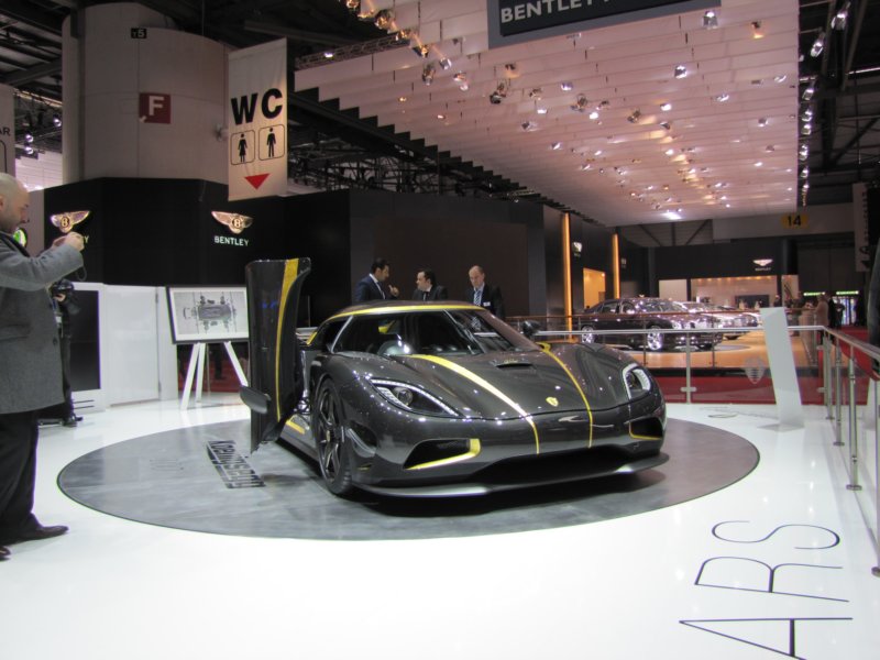 koenigseggagerashundra52.jpg