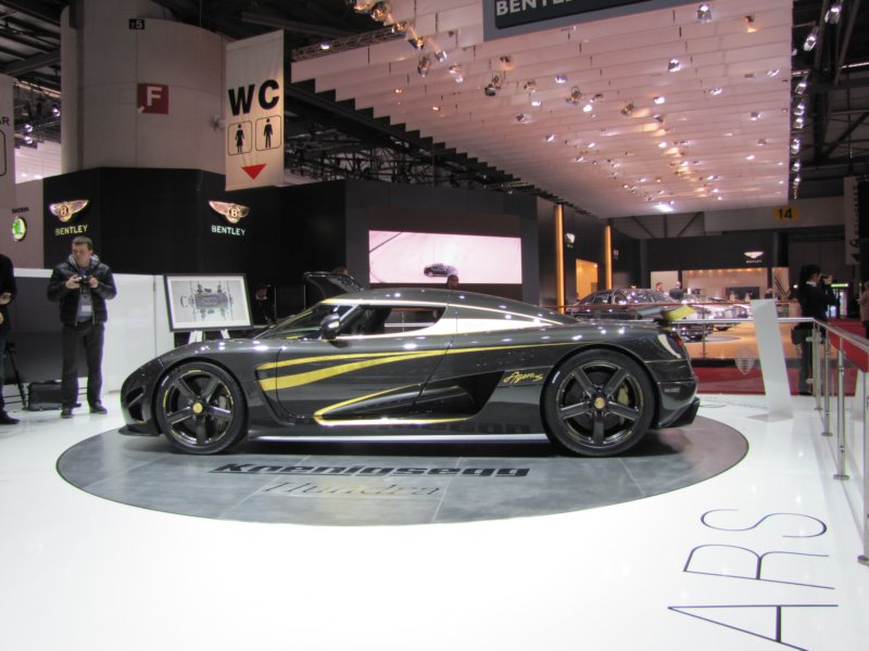 koenigseggagerashundra89.jpg