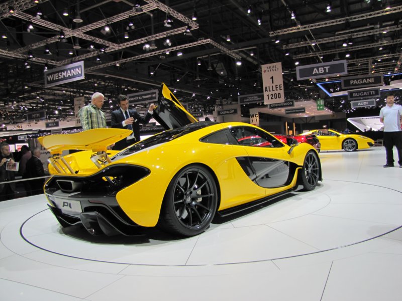 mclarenp171.jpg