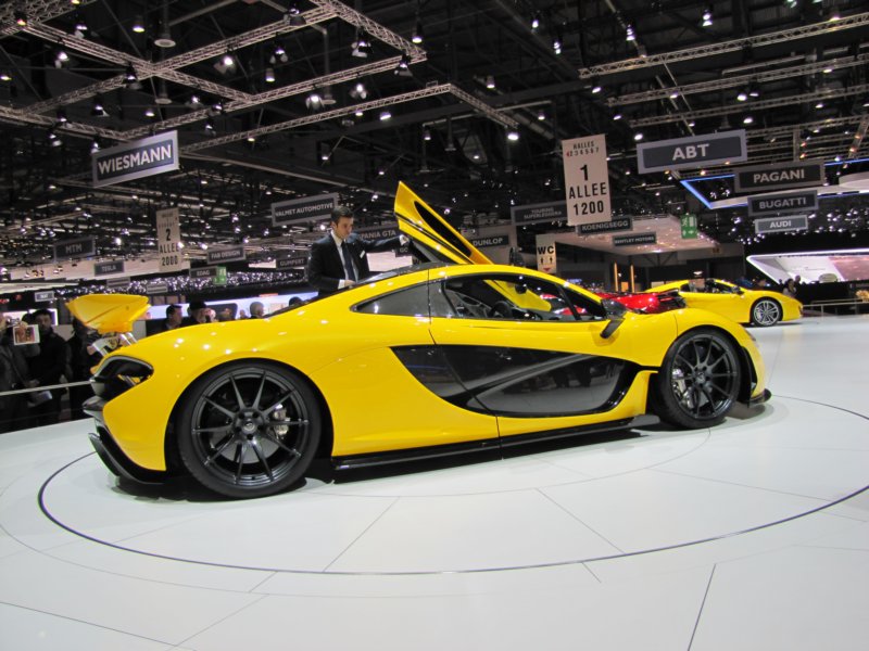 mclarenp182.jpg