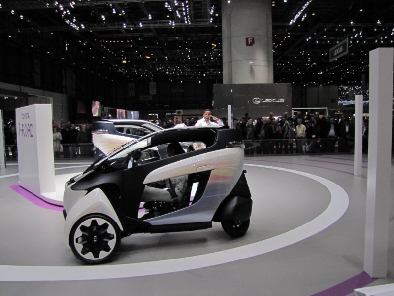 toyotairoad11.jpg