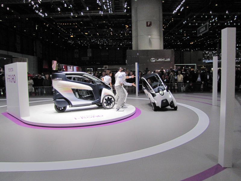 toyotairoad16.jpg