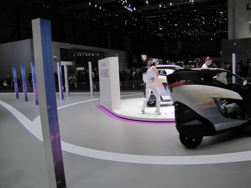 toyotairoad7.jpg