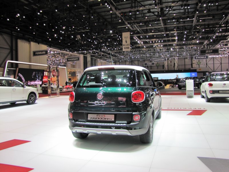 fiat500ltrekking8.jpg