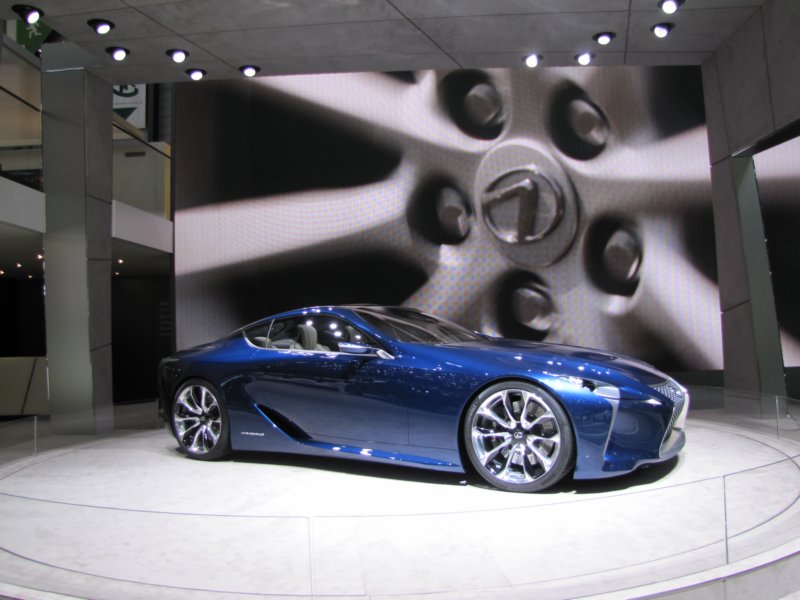 lexuslflc20.jpg