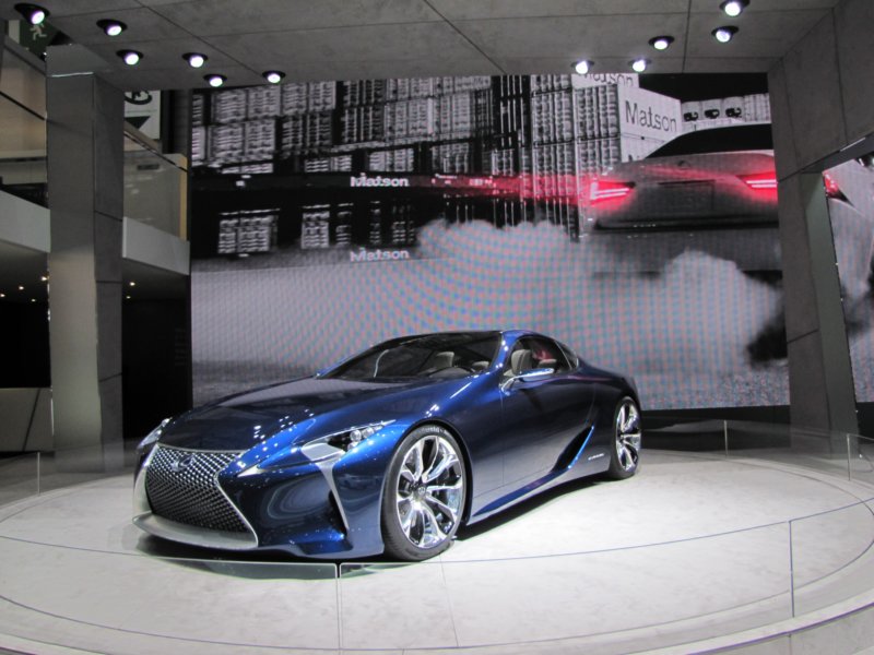 lexuslflc46.jpg