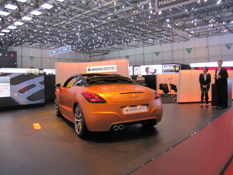 magnasteyrconceptpeugeotrczcabriolet13.jpg