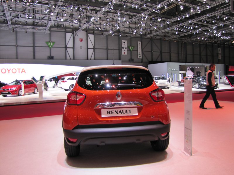 renaultcaptur3.jpg