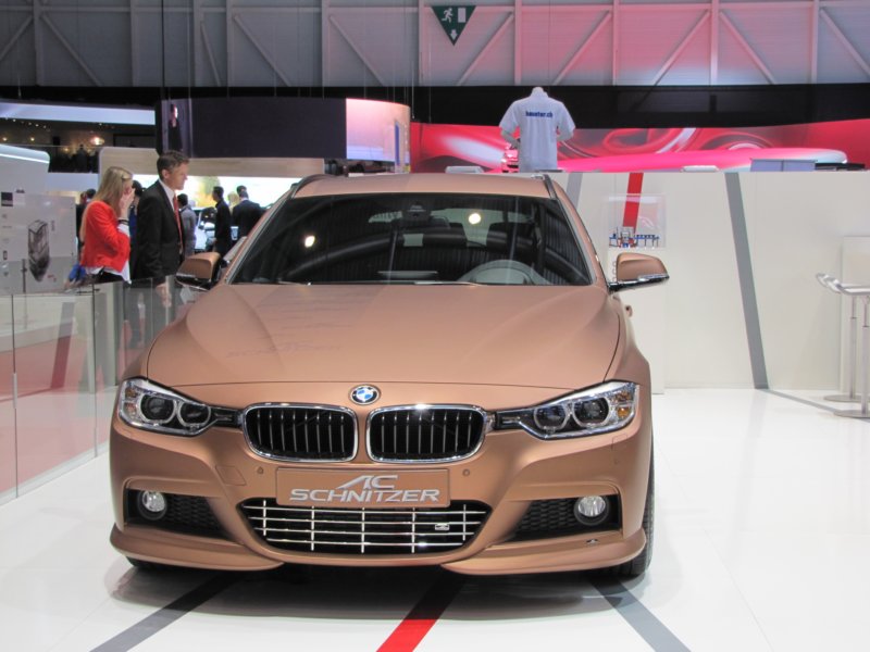 acschnitzerbmwf313ertouring.jpg