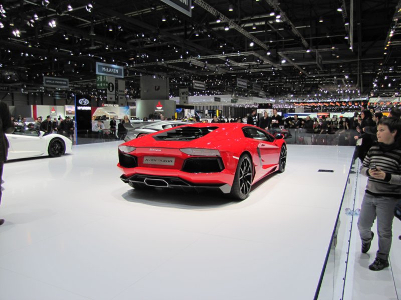 lamborghiniaventadorlp70042.jpg